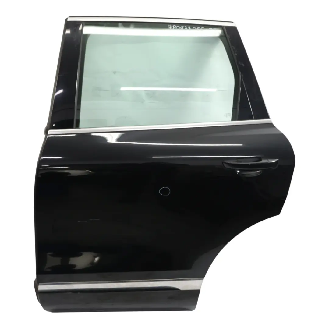 7P Puerta Trasera Izquierda Deep Black - C9X para VW Volkswagen Touareg con número de pieza 7P0833055 VW Volkswagen Touareg 7P Puerta Trasera Izquierda Deep Black - C9X - SKU 7P0833055-DBL - Número de pieza 7P0833055