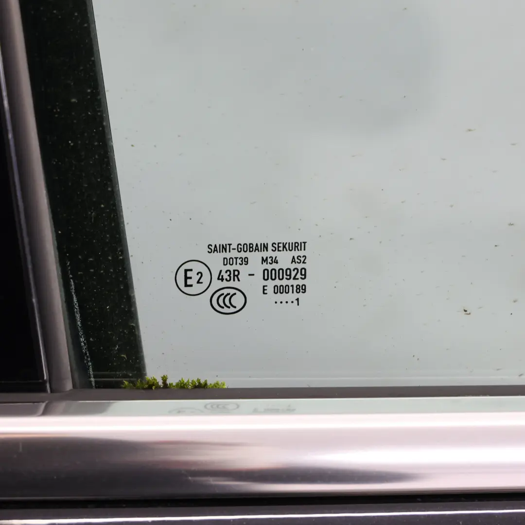 VW Volkswagen Touareg 7P Porte Arrière Droite Deep Black - C9X - SKU 7P0833056-DBL - Numéro de pièce 7P0833056