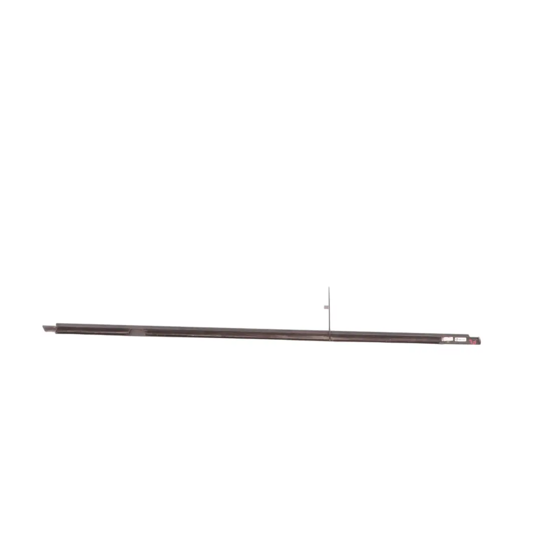 7P Front Door Weather Strip Seal Outer Left N/S to VW Volkswagen Touareg with Part number 7P0837475H VW Volkswagen Touareg 7P Front Door Weather Strip Seal Outer Left N/S - SKU 7P0837475H - Part number 7P0837475H