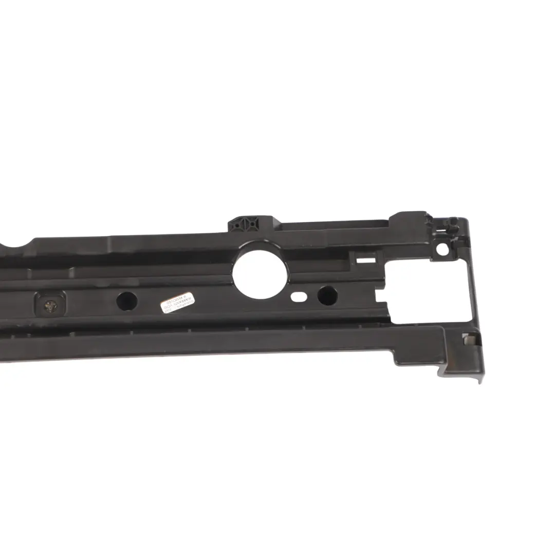 VW Volkswagen Touareg 7P Maletero Tronco Panel Rail Soporte Derecho - SKU 7P0863600A - Número de pieza 7P0863600A