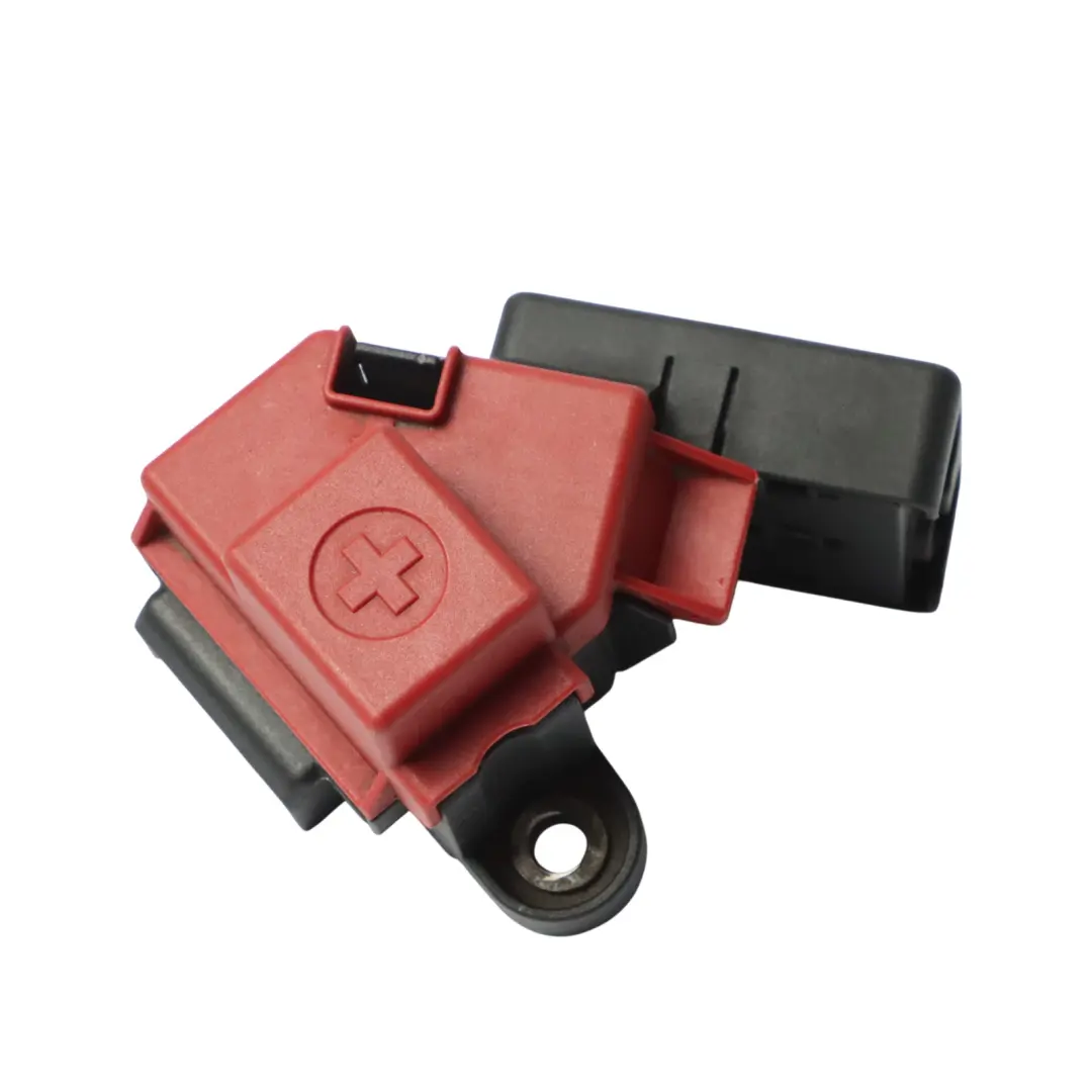 7P Power Distribution Unit Positive Battery Socket to Volkswagen Touareg with Part number 7P0937401 Volkswagen Touareg 7P Power Distribution Unit Positive Battery Socket - SKU 7P0937401 - Part number 7P0937401