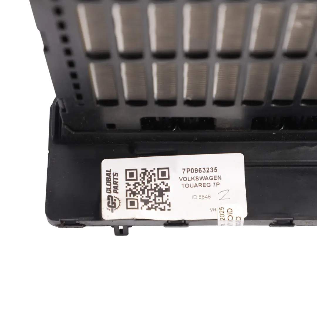 7P Radiateur De Chauffage Électrique Auxiliaire pour Volkswagen Touareg à propos du numéro de pièce 7P0963235 Volkswagen Touareg 7P Radiateur De Chauffage Électrique Auxiliaire - SKU 7P0963235 - Numéro de pièce 7P0963235