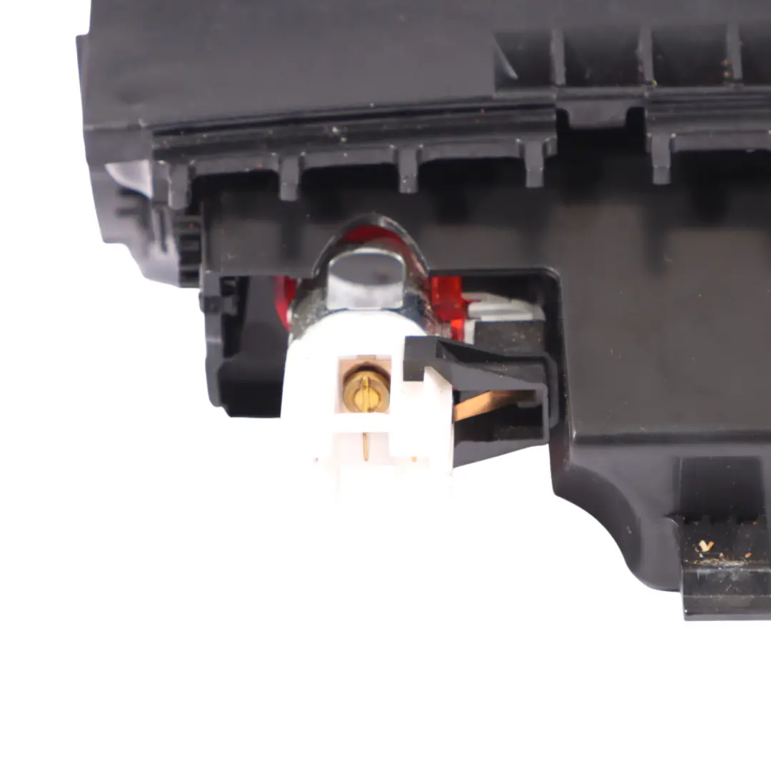 VW Touareg 7P Mittelkonsole Aschen Becher-Abdeckung Vorne Schwarz - SKU 7P2857961A - Teilenummer 7P2857961A