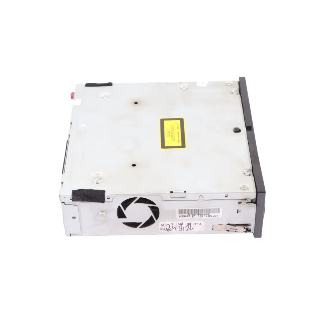 7P CD Radio Stereo Head Unit Panel to VW Volkswagen Touareg with Part number 7P6035670B VW Volkswagen Touareg 7P CD Radio Stereo Head Unit Panel - SKU 7P6035670B - Part number 7P6035670B