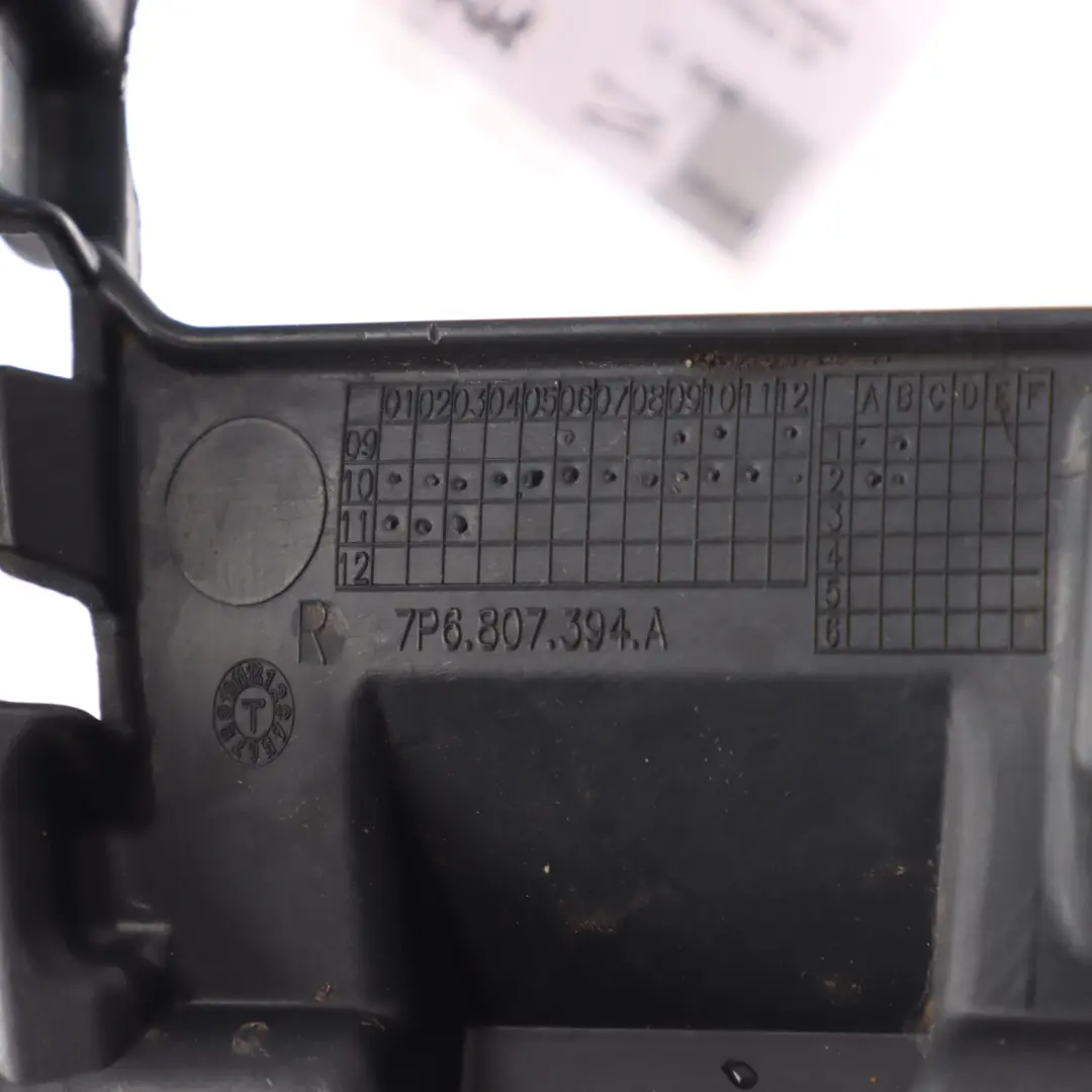 7P Soporte De Montaje Del Parachoques Trasero Derecho para VW Touareg con número de pieza 7P6807394A VW Touareg 7P Soporte De Montaje Del Parachoques Trasero Derecho - SKU 7P6807394A - Número de pieza 7P6807394A