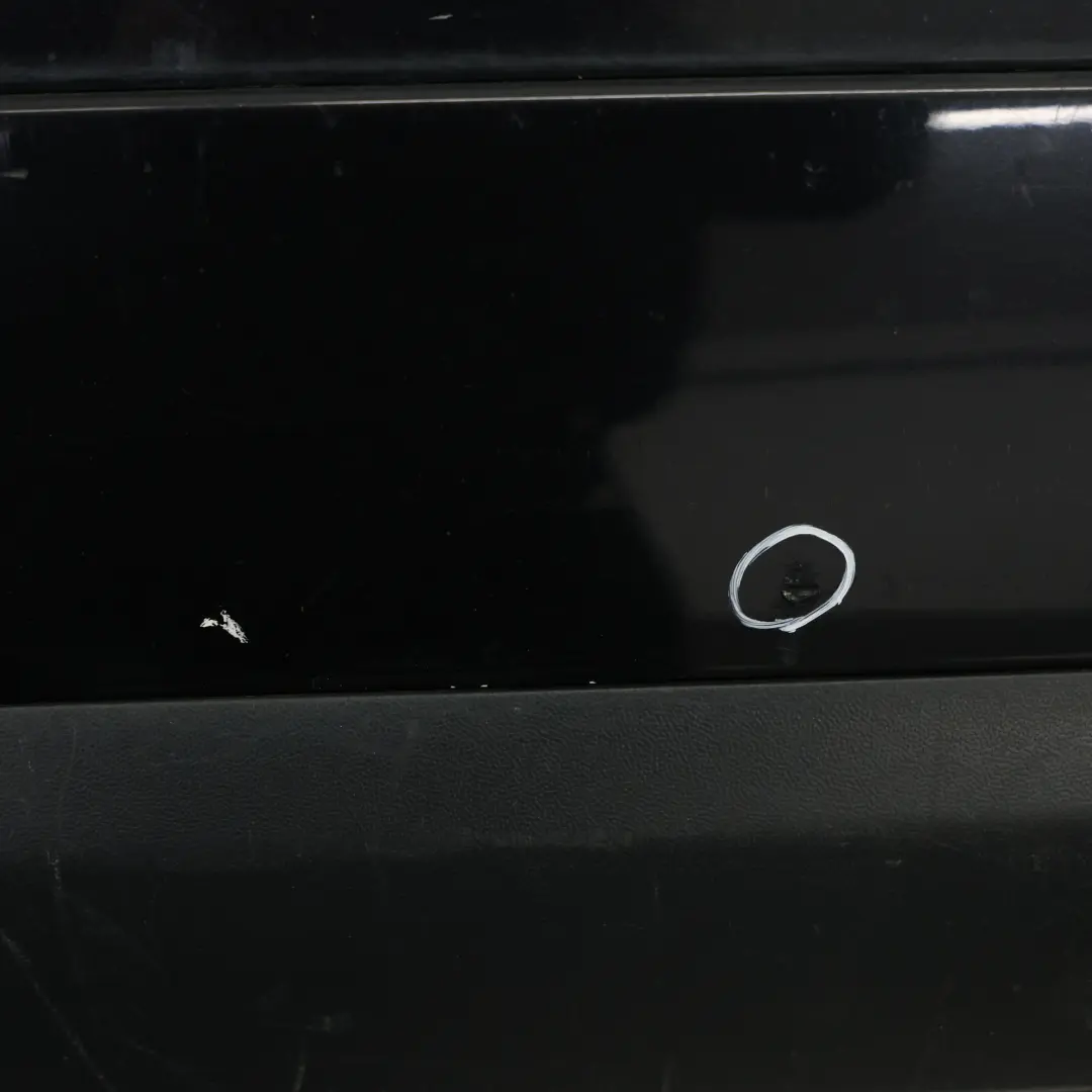 7P Tylny Zderzak Deep Black Czarny - C9X do Volkswagen VW Touareg o numerze 7P6807417 Volkswagen VW Touareg 7P Tylny Zderzak Deep Black Czarny - C9X - SKU 7P6807417-DBL - Numer Części 7P6807417