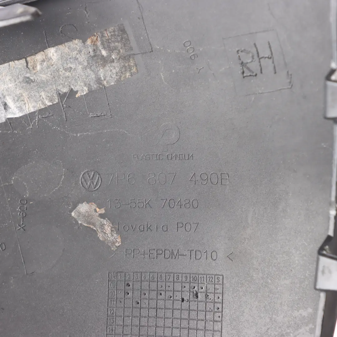 7P Front Bumper Fog Light Cover Trim Right O/S Deep Black C9X to Volkswagen Touareg with Part number 7P6807490B Volkswagen Touareg 7P Front Bumper Fog Light Cover Trim Right O/S Deep Black C9X - SKU 7P6807490B-DBL - Part number 7P6807490B