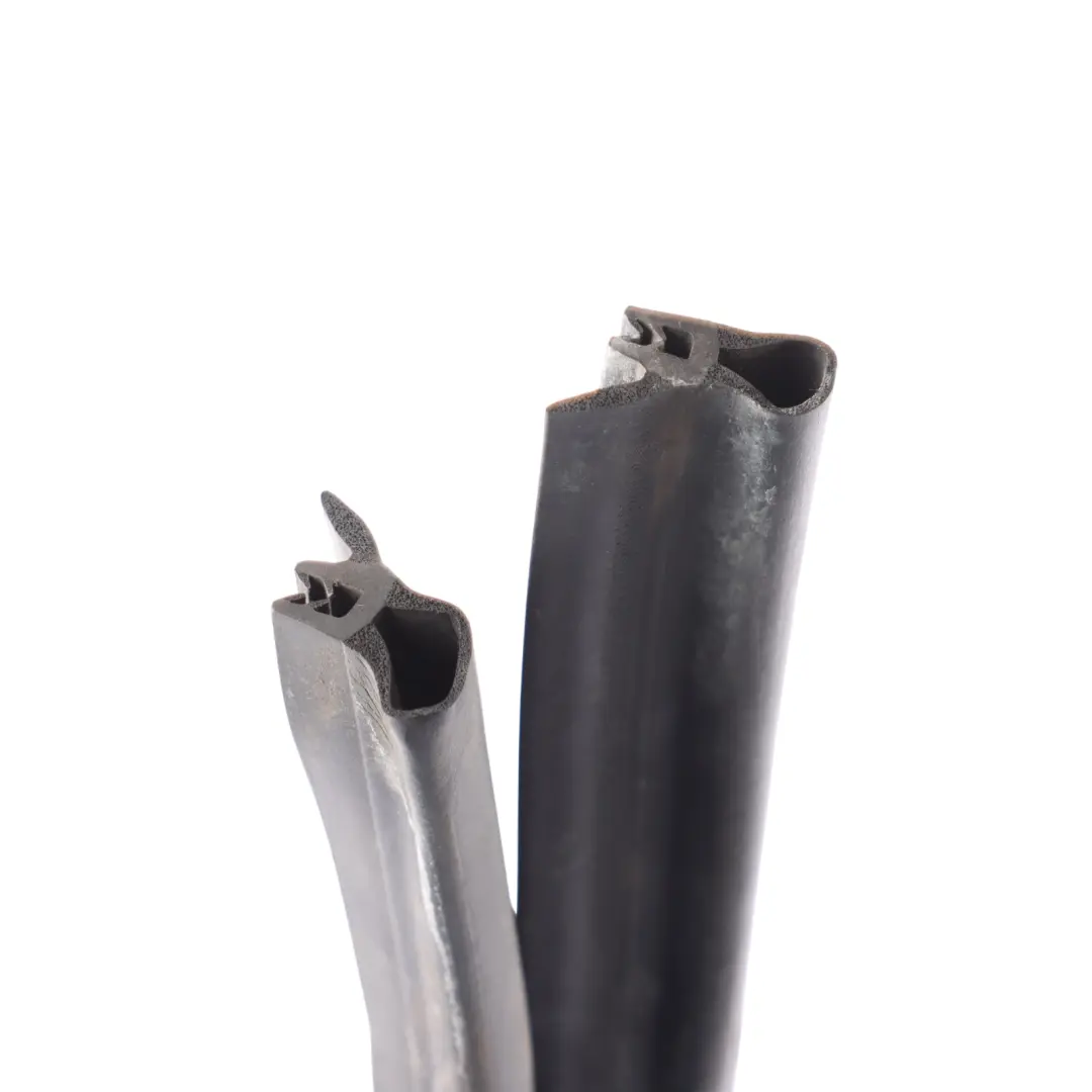 7P Motore Guarnizione Acqua Gomma per Volkswagen Touareg con numero di parte 7P6823723 Volkswagen Touareg 7P Motore Guarnizione Acqua Gomma - SKU 7P6823723 - Numero di parte 7P6823723