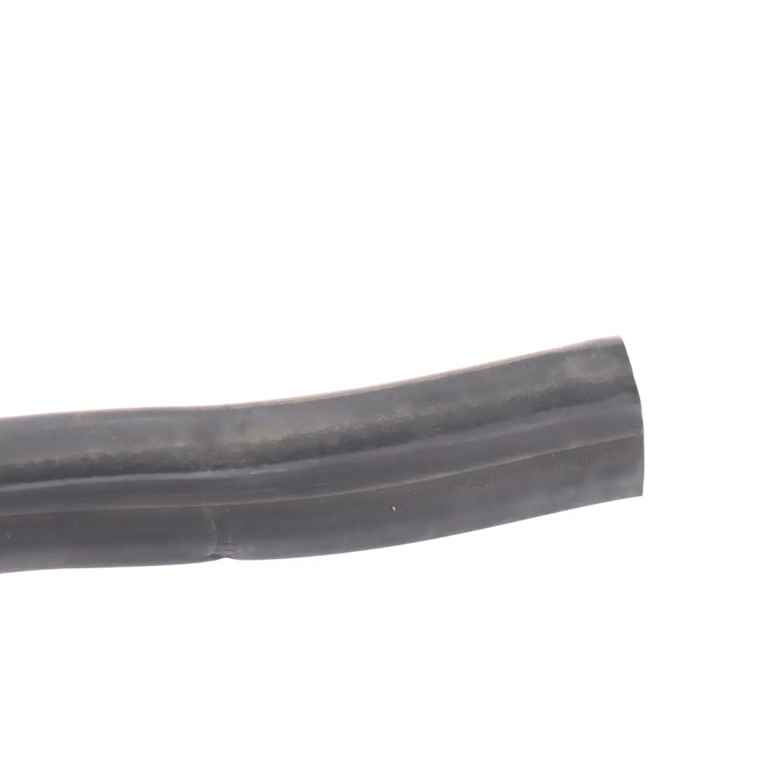 7P Engine Gasket Water Seal Rubber Sealing to Volkswagen Touareg with Part number 7P6823723 Volkswagen Touareg 7P Engine Gasket Water Seal Rubber Sealing - SKU 7P6823723 - Part number 7P6823723