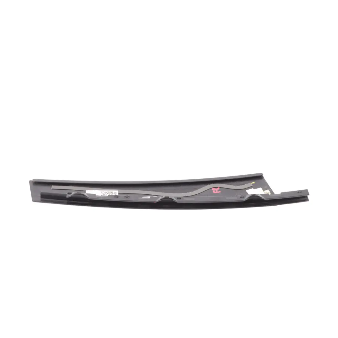 7P Rivestimento Frontale Colonna B Pannello Esterno Destro per VW Touareg con numero di parte 7P6837902B VW Touareg 7P Rivestimento Frontale Colonna B Pannello Esterno Destro - SKU 7P6837902B - Numero di parte 7P6837902B