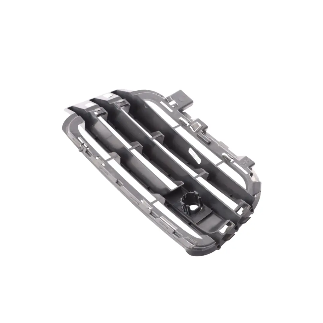 7P Bumper Grille Cover Grid Right O/S Trim Panel to Volkswagen Touareg with Part number 7P6853666 Volkswagen Touareg 7P Bumper Grille Cover Grid Right O/S Trim Panel - SKU 7P6853666 - Part number 7P6853666