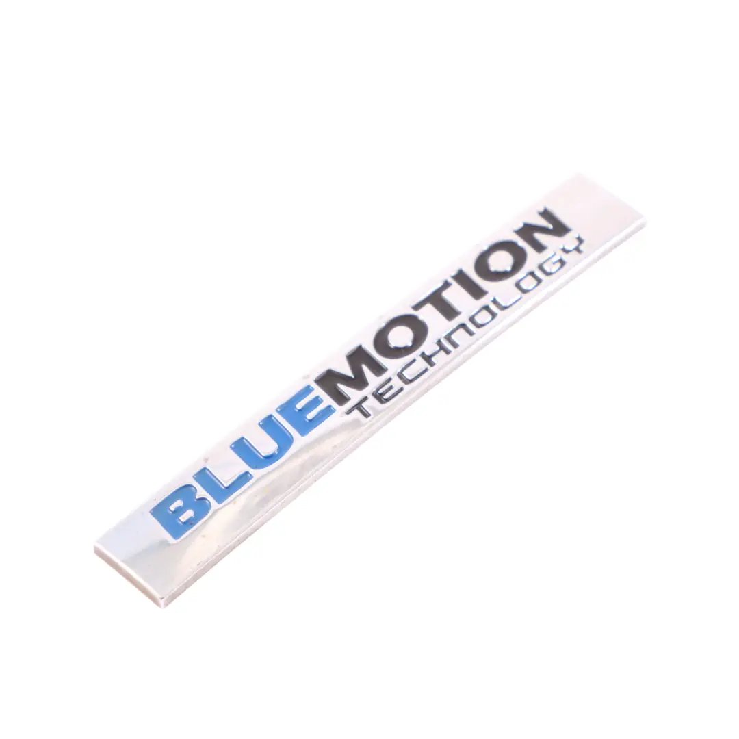 7P Tailgate Hatch Bootlid BLUEMOTION Insignia Emblema para VW Touareg con número de pieza 7P6853675P VW Touareg 7P Tailgate Hatch Bootlid BLUEMOTION Insignia Emblema - SKU 7P6853675P - Número de pieza 7P6853675P