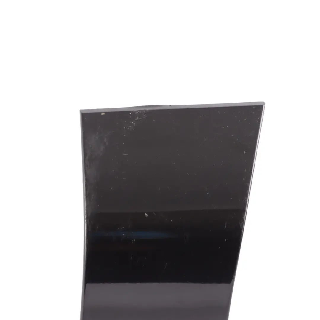 VW Touareg 7P Wheel Arch Part Front Right O/S Splash Guard Trim Deep Black - C9X - SKU 7P6853718C-DBL - Part number 7P6853718C