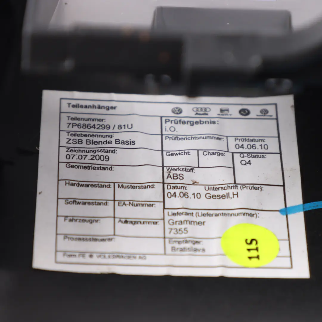 Volkswagen Touareg 7P Rear Centre Console Trim Cover Panel Black - SKU 7P6864299 - Part number 7P6864299