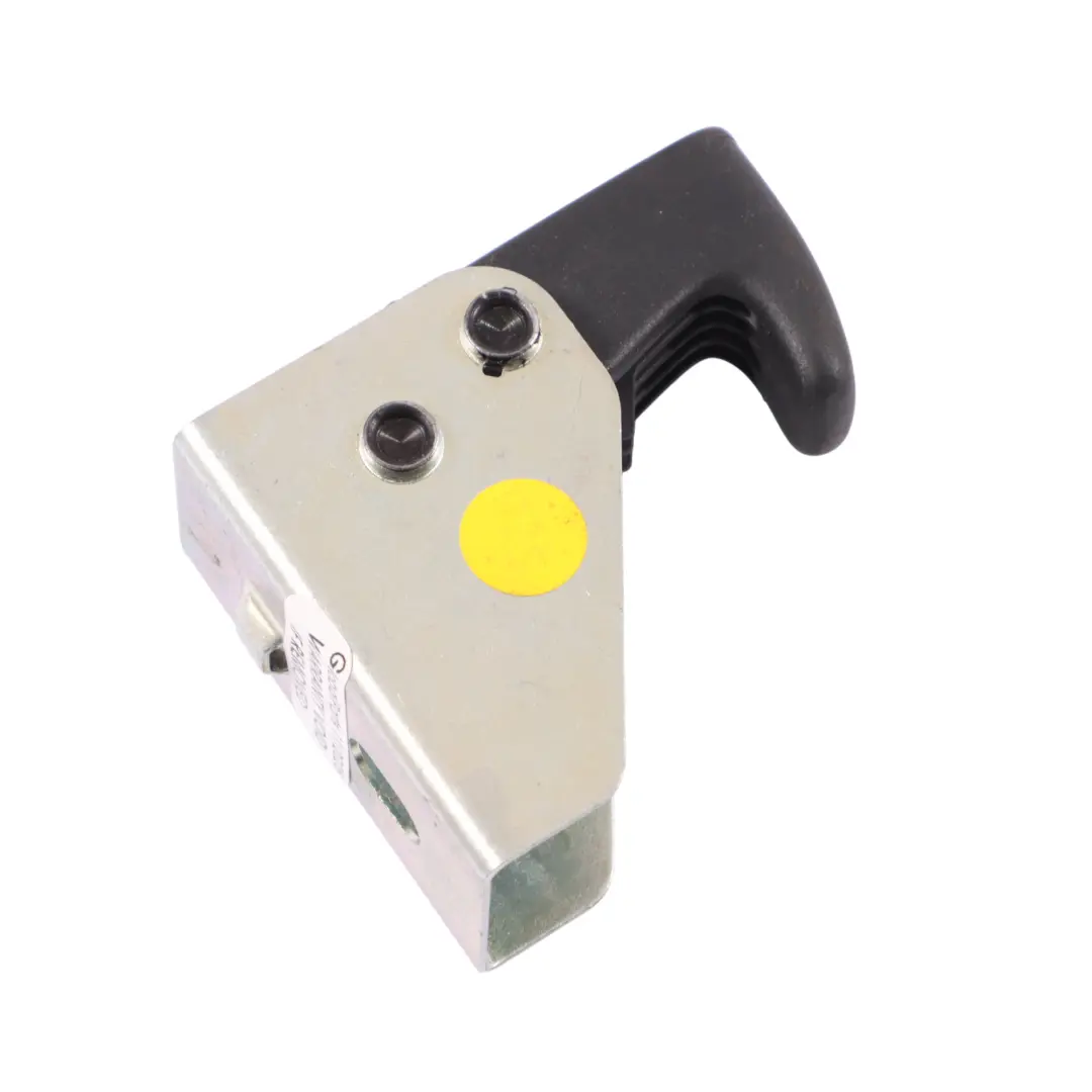 7P Clip Para Colgador De Maletero para VW Volkswagen Touareg con número de pieza 7P6867615 VW Volkswagen Touareg 7P Clip Para Colgador De Maletero - SKU 7P6867615 - Número de pieza 7P6867615