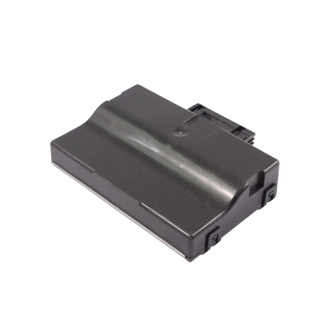 7P MK2 Gateway Control Unit Module ECU to VW Volkswagen Touareg with Part number 7P6907530C VW Volkswagen Touareg 7P MK2 Gateway Control Unit Module ECU - SKU 7P6907530C - Part number 7P6907530C