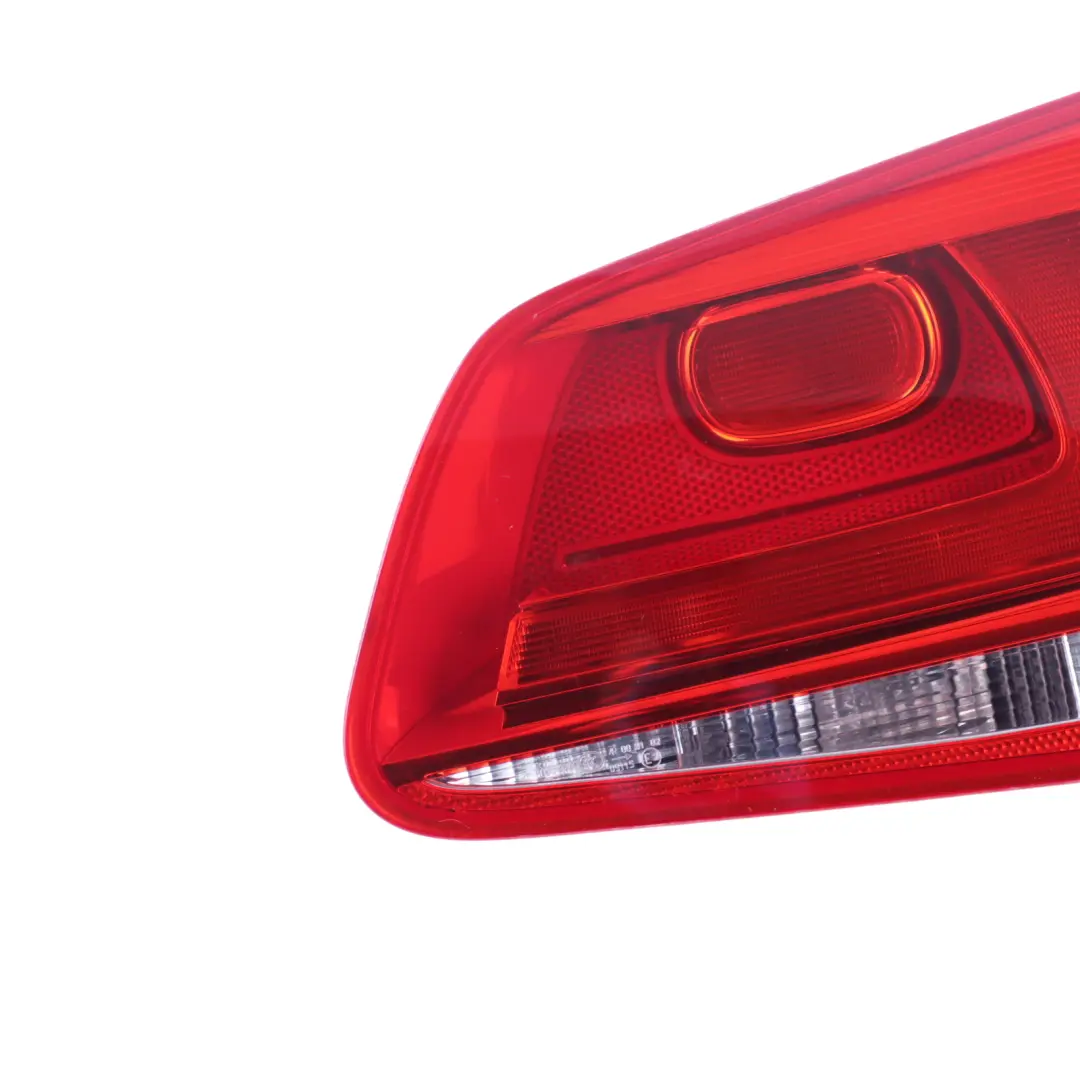 7P Rear Inner Light Lamp Right O/S to Volkswagen Touareg with Part number 7P6945094C Volkswagen Touareg 7P Rear Inner Light Lamp Right O/S - SKU 7P6945094C - Part number 7P6945094C