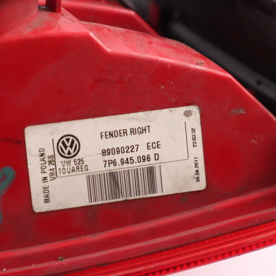 Volkswagen Touareg 7P Rear Outer Light Lamp Right O/S - SKU 7P6945096D - Part number 7P6945096D