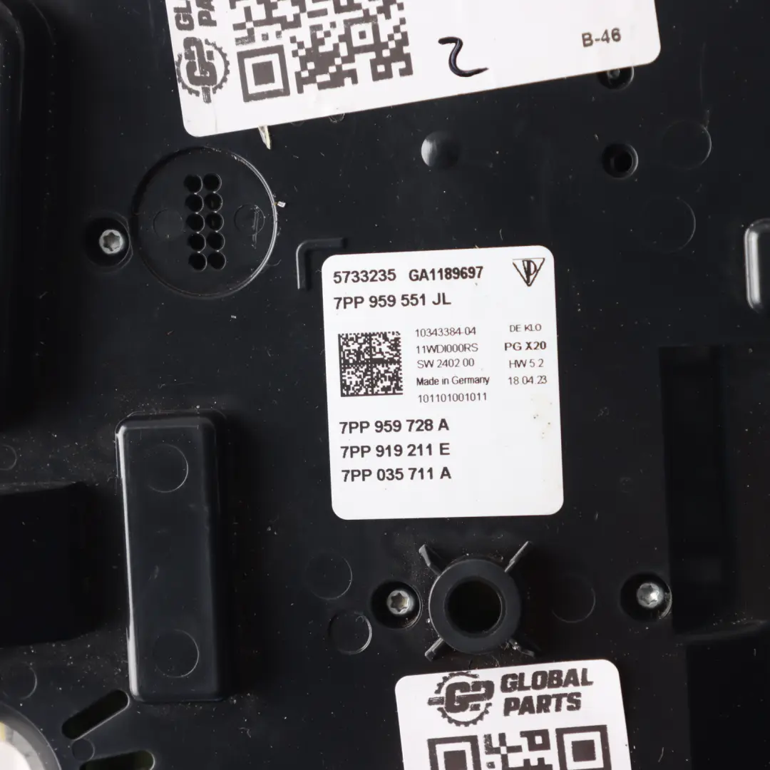 Roof Front Reading Lamp Interior Switch Panel to Porsche Macan 95B with Part number 7PP959551JL Porsche Macan 95B Roof Front Reading Lamp Interior Switch Panel - SKU 7PP959551JL - Part number 7PP959551JL