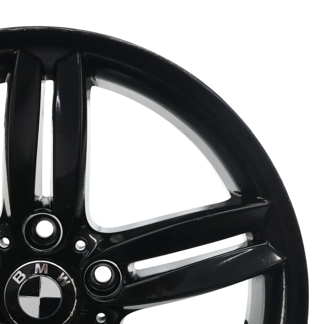 Felga Aluminiowa 18" 7,5J do BMW E81 E87 o numerze 8036939 BMW E81 E87 Felga Aluminiowa 18" 7,5J - SKU 8036939-4 - Numer Części 8036939