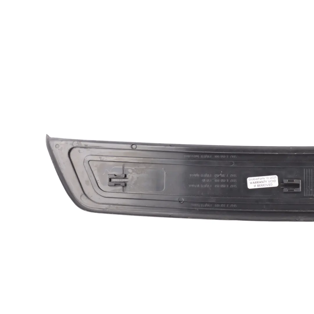 Seuil De Porte D'Entrée Arrière Droit pour BMW F10 M5 M Sport à propos du numéro de pièce 8050048 BMW F10 M5 M Sport Seuil De Porte D'Entrée Arrière Droit - SKU 8050048 - Numéro de pièce 8050048