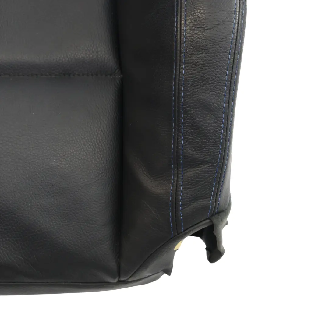 Respaldo Asiento Delantero Calefactable Cuero Negro Azul Derecho para BMW E93 LCI M con número de pieza 8053926 BMW E93 LCI M Respaldo Asiento Delantero Calefactable Cuero Negro Azul Derecho - SKU 8053926 - Número de pieza 8053926