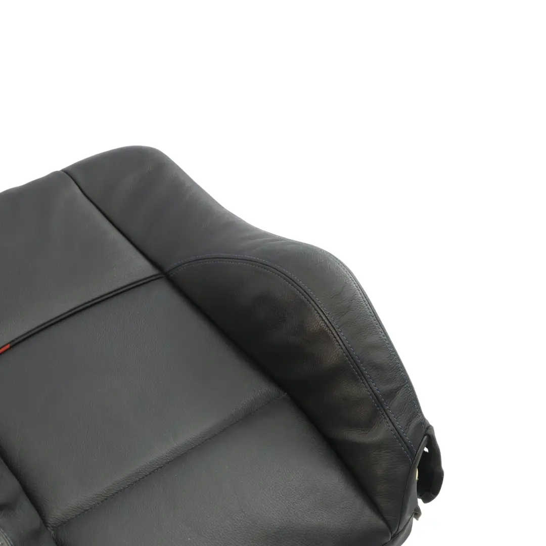 Respaldo Asiento Delantero Calefactable Cuero Negro Azul Derecho para BMW E93 LCI M con número de pieza 8053926 BMW E93 LCI M Respaldo Asiento Delantero Calefactable Cuero Negro Azul Derecho - SKU 8053926 - Número de pieza 8053926