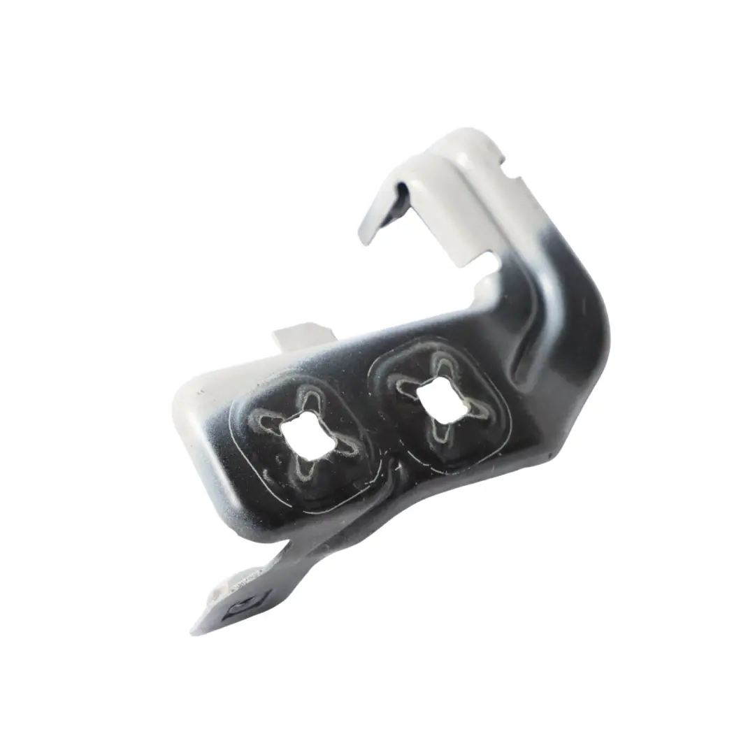 Mocowanie Uchwyt Błotnika Prawy Przód Silverstone - A29 do BMW F30 F32 o numerze 8066940 BMW F30 F32 Mocowanie Uchwyt Błotnika Prawy Przód Silverstone - A29 - SKU 8066940-SIL - Numer Części 8066940