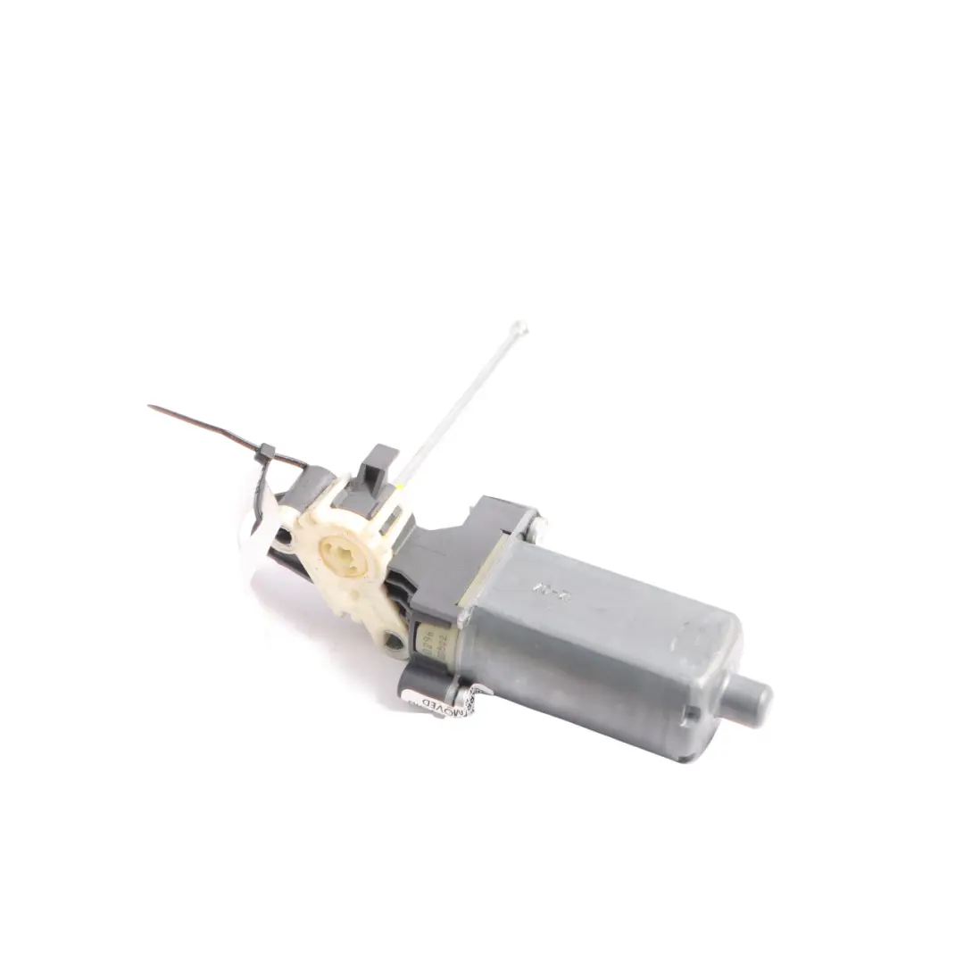 BMW E46 E64 E93 LCI Silnik Siłownika Zagłówka Fotel Przód Lewy - SKU 8267405 - Numer Części 8267405
