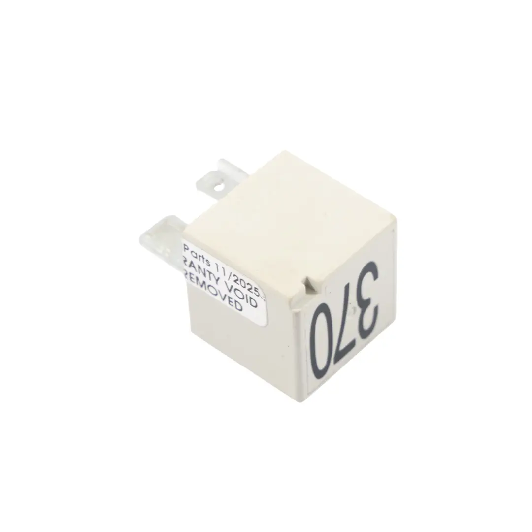 Audi A4 B6 B7 B8 Q7 4L A6 C7 A8 D4 Multi Use Relay Unit Module 4 Pins - SKU 8D0951253-1 - Part number 8D0951253