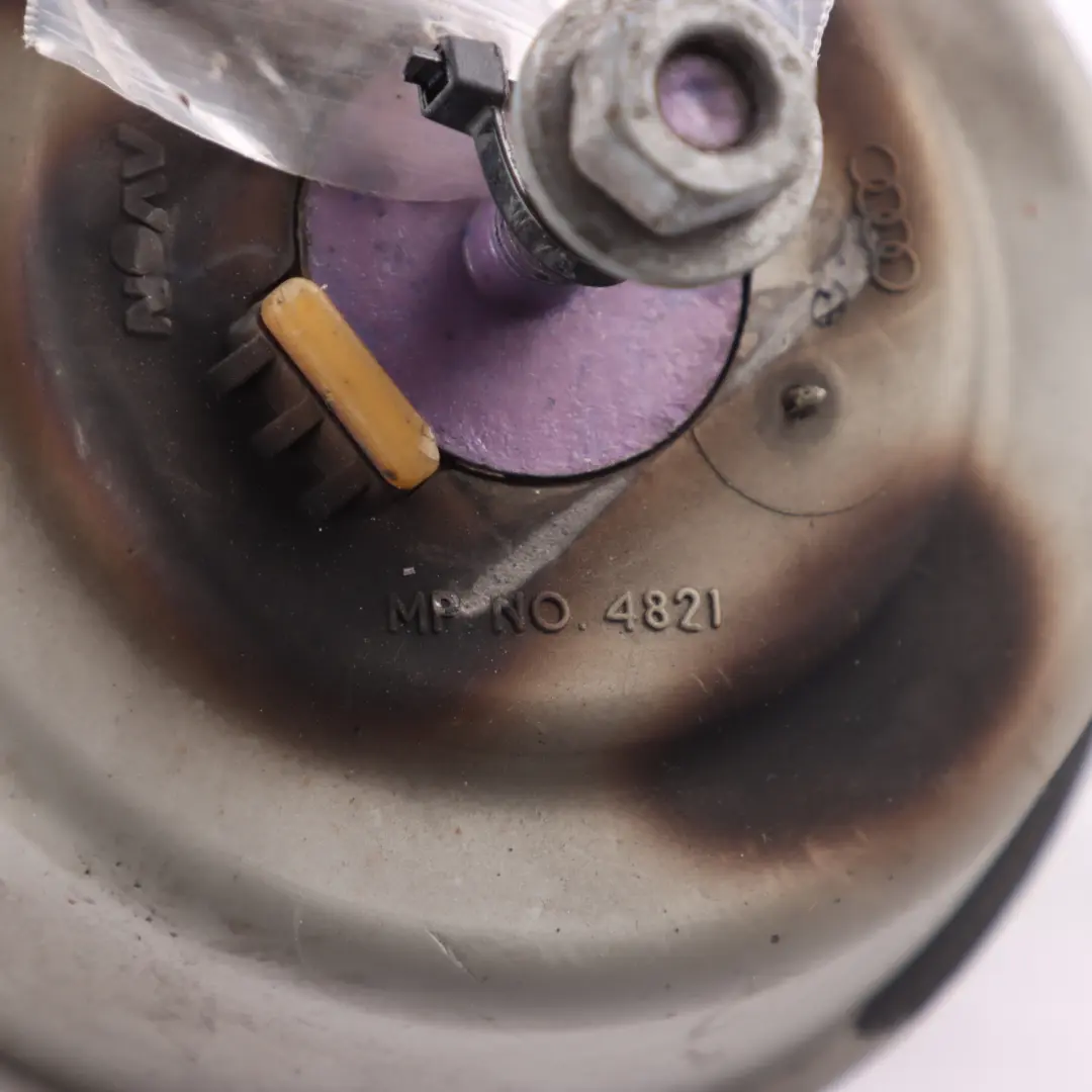 Mocowanie Poduszka Silnika Prawa 2.0 TDI do Audi A4 B7 Diesel o numerze 8E0199382AG Audi A4 B7 Diesel Mocowanie Poduszka Silnika Prawa 2.0 TDI - SKU 8E0199382AG - Numer Części 8E0199382AG