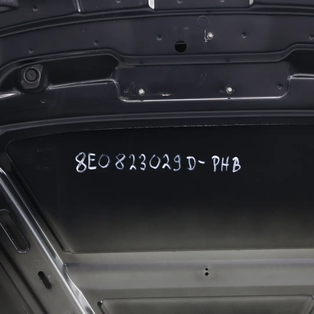 Audi A4 B7 Maska Pokrywa Silnika Phantom Black Czarny - Z9Y - SKU 8E0823029D-PHB - Numer Części 8E0823029D