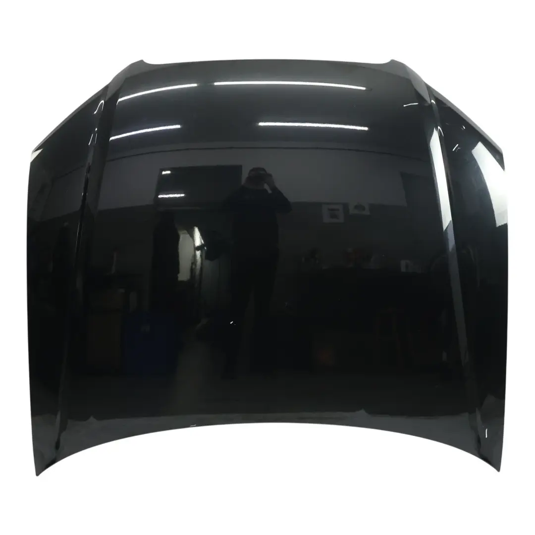 Audi A4 B7 Maska Pokrywa Silnika Phantom Black Czarny - Z9Y - SKU 8E0823029D-PHB - Numer Części 8E0823029D