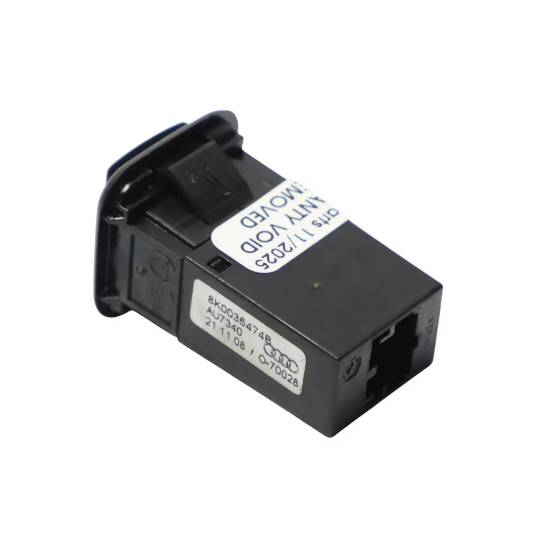 Conector AUX Adaptador Puerto Enchufe para Audi A4 B8 A5 8T con número de pieza 8K0035474B Audi A4 B8 A5 8T Conector AUX Adaptador Puerto Enchufe - SKU 8K0035474B - Número de pieza 8K0035474B