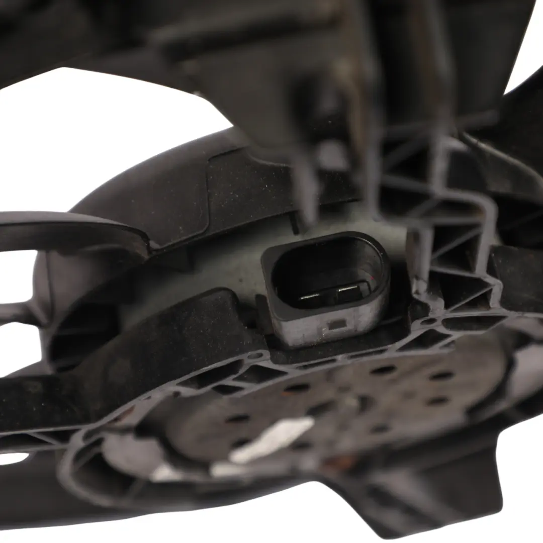 Moteur Ventilateur Radiateur Refroidissement 8K0121003Q pour Audi A4 B8 à propos du numéro de pièce 8K0121207B Audi A4 B8 Moteur Ventilateur Radiateur Refroidissement 8K0121003Q - SKU 8K0121207B-1 - Numéro de pièce 8K0121207B