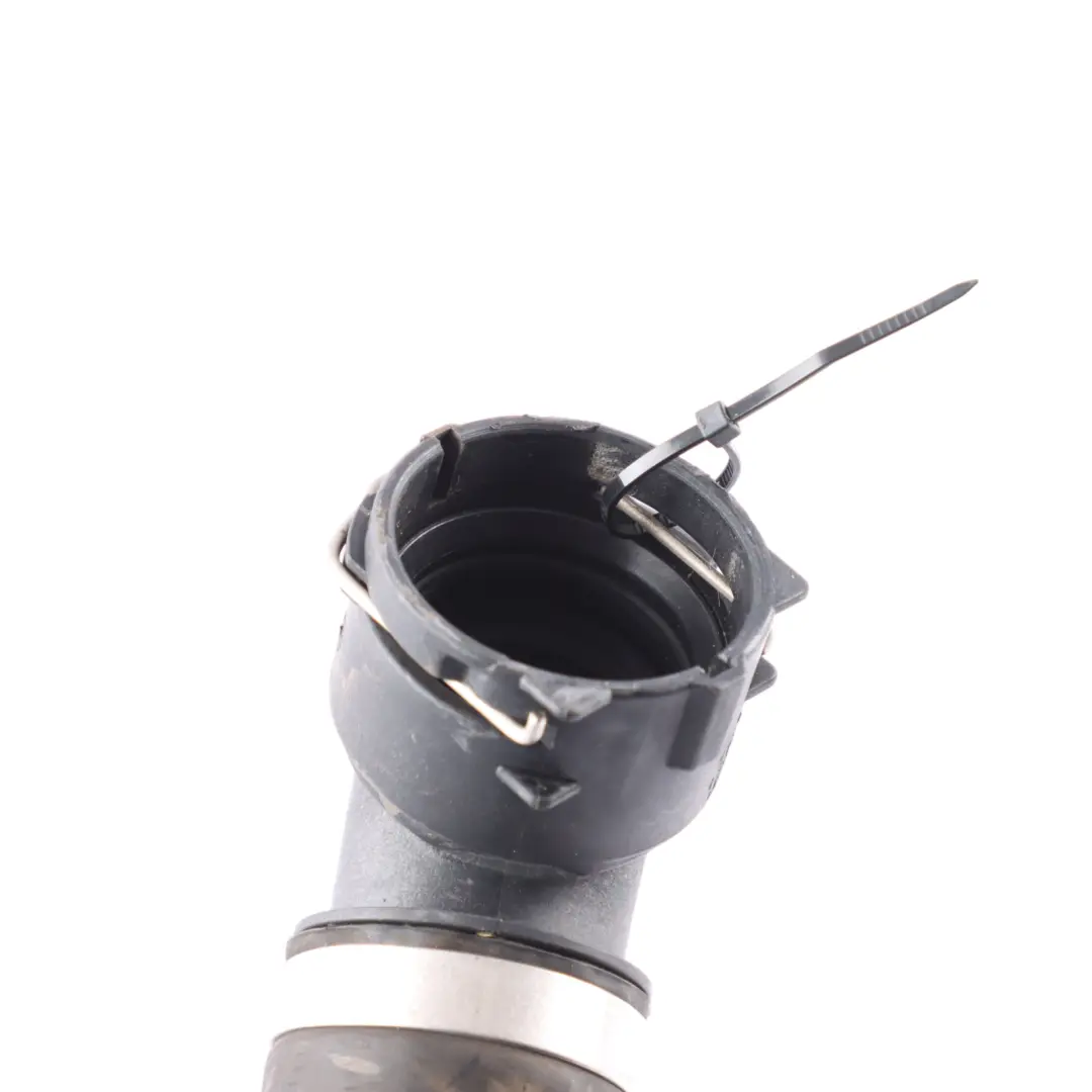 Heizung Wasser Kühlmittel Rohr Schlauch 3.0 TDI für Audi A4 B8 A5 8T mit Teilenummer 8K0122101B Audi A4 B8 A5 8T Heizung Wasser Kühlmittel Rohr Schlauch 3.0 TDI - SKU 8K0122101B - Teilenummer 8K0122101B