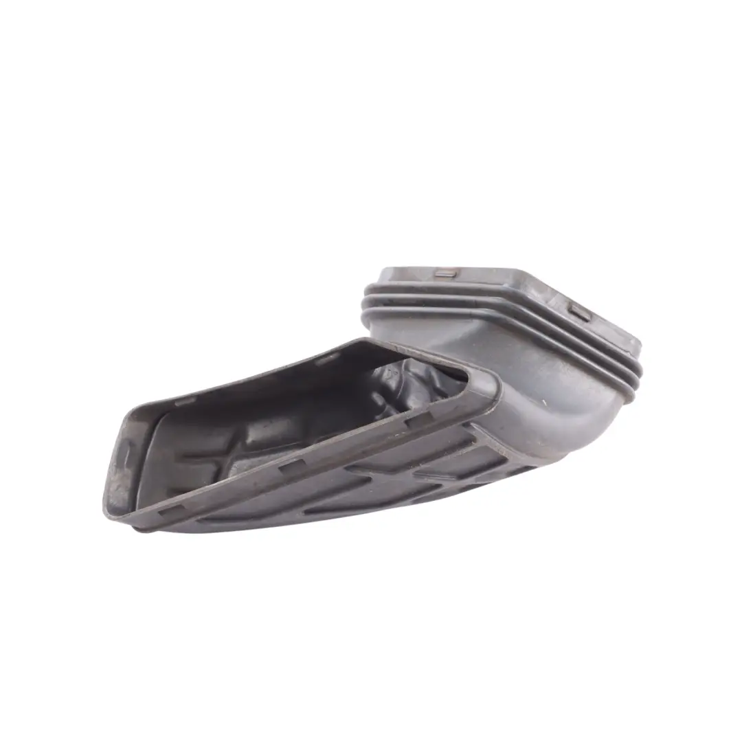 Intake Pipe Tube Hose Bellows Resonator to Audi A4 B8 A5 8T Air with Part number 8K0129739A Audi A4 B8 A5 8T Air Intake Pipe Tube Hose Bellows Resonator - SKU 8K0129739A - Part number 8K0129739A