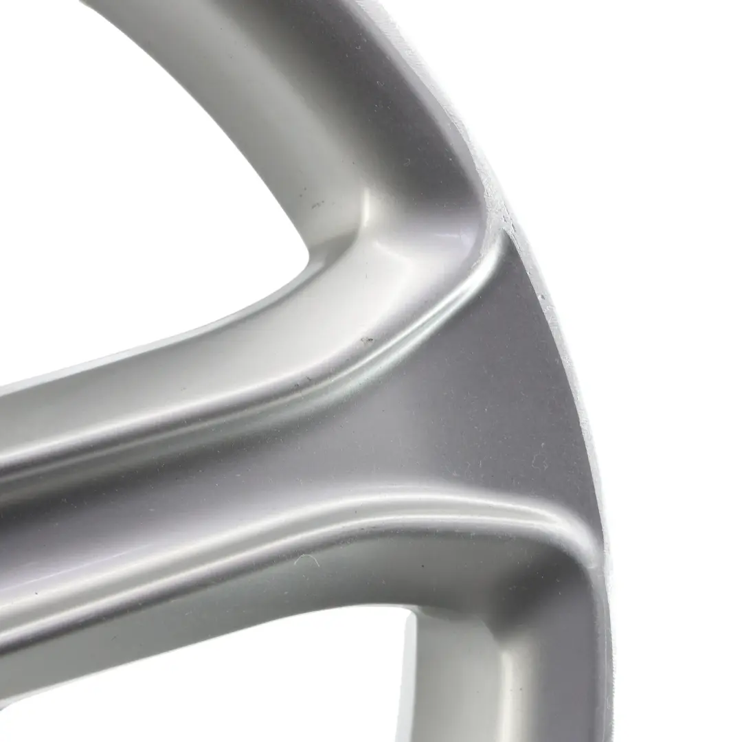 8K Srebrna Felga Aluminiowa 17" ET:45 7,5J do Audi A4 B8 o numerze 8K0601025CE Audi A4 B8 8K Srebrna Felga Aluminiowa 17" ET:45 7,5J - SKU 8K0601025CE-2 - Numer Części 8K0601025CE