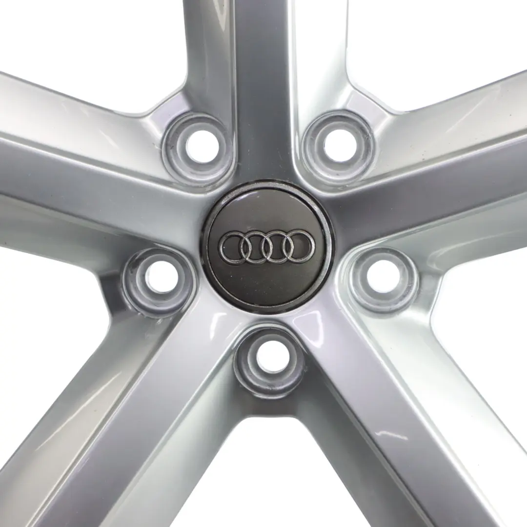 Audi A4 B8 Llanta Aleación Plateada 18" ET:47 8J Star Spoke - SKU 8K0601025Q-2 - Número de pieza 8K0601025Q