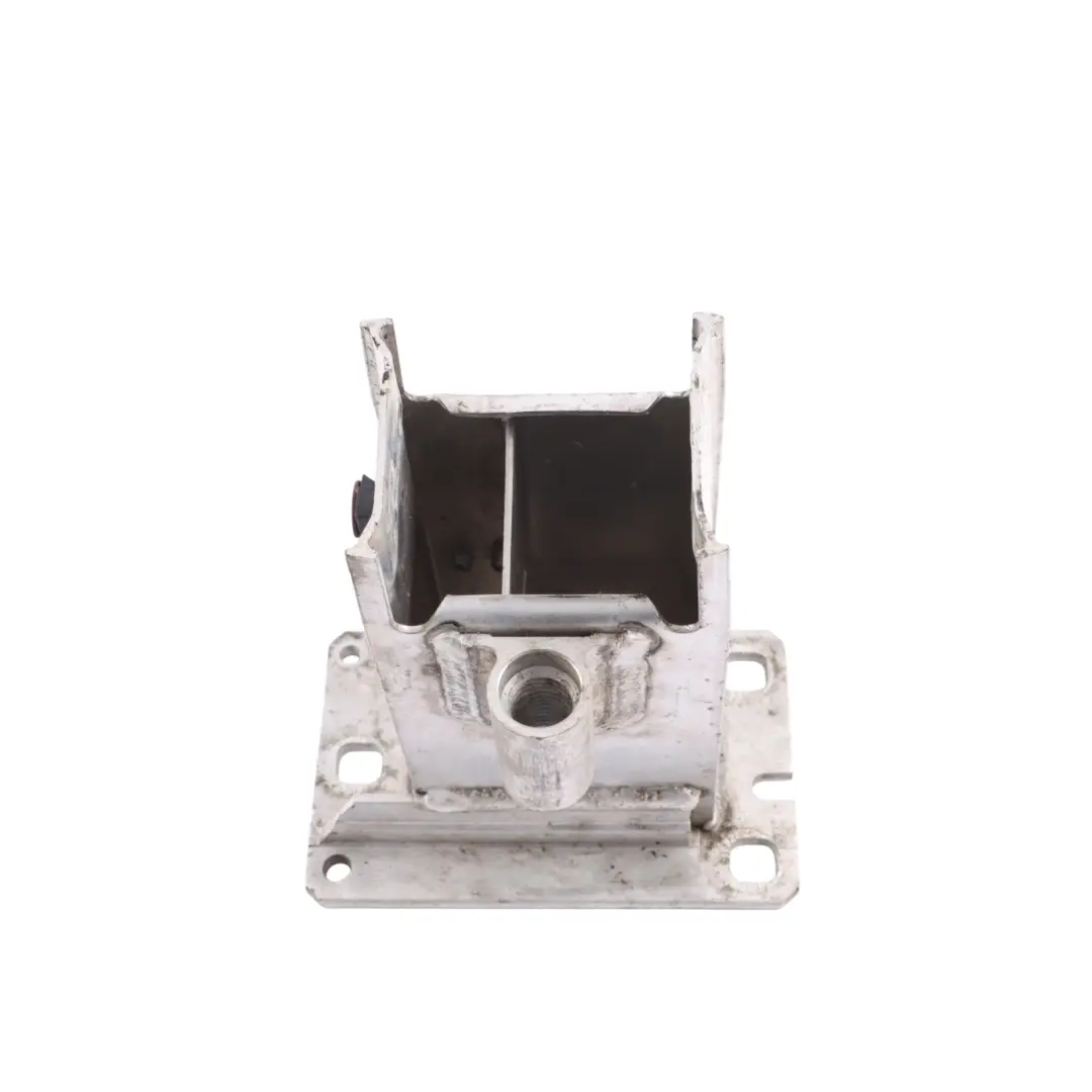 Parachoques Barra Choque Soporte Delantero Derecho para Audi A4 B8 A5 8T con número de pieza 8K0807134D Audi A4 B8 A5 8T Parachoques Barra Choque Soporte Delantero Derecho - SKU 8K0807134D - Número de pieza 8K0807134D