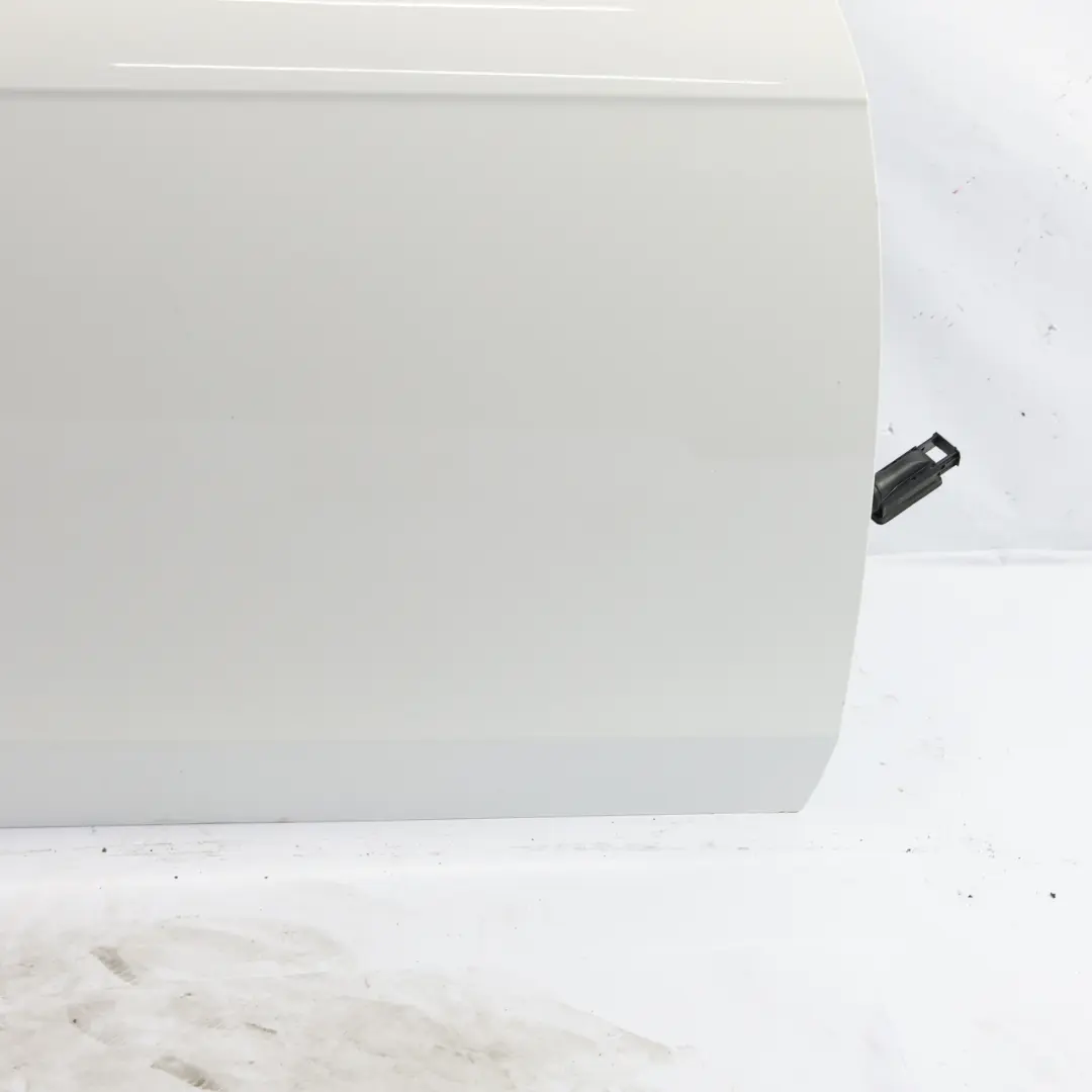 Vordertür Rechts Verkleidungsplatte Ibis White Weiss - Y9C für Audi A4 B8 mit Teilenummer 8K0831052J Audi A4 B8 Vordertür Rechts Verkleidungsplatte Ibis White Weiss - Y9C - SKU 8K0831052J-IWH2 - Teilenummer 8K0831052J