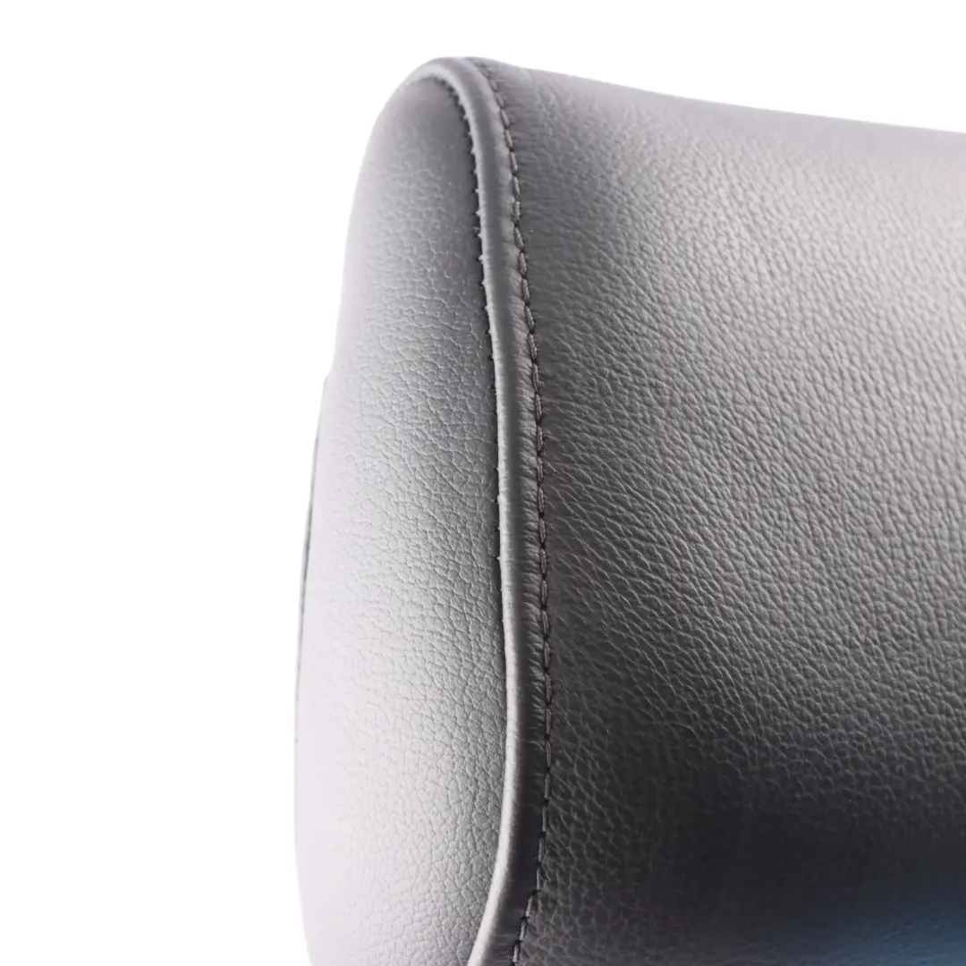 Siège Arrière Appuie Tête Central Cuir Soul Noir pour Audi A4 B8 à propos du numéro de pièce 8K0885975Q Audi A4 B8 Siège Arrière Appuie Tête Central Cuir Soul Noir - SKU 8K0885975Q - Numéro de pièce 8K0885975Q