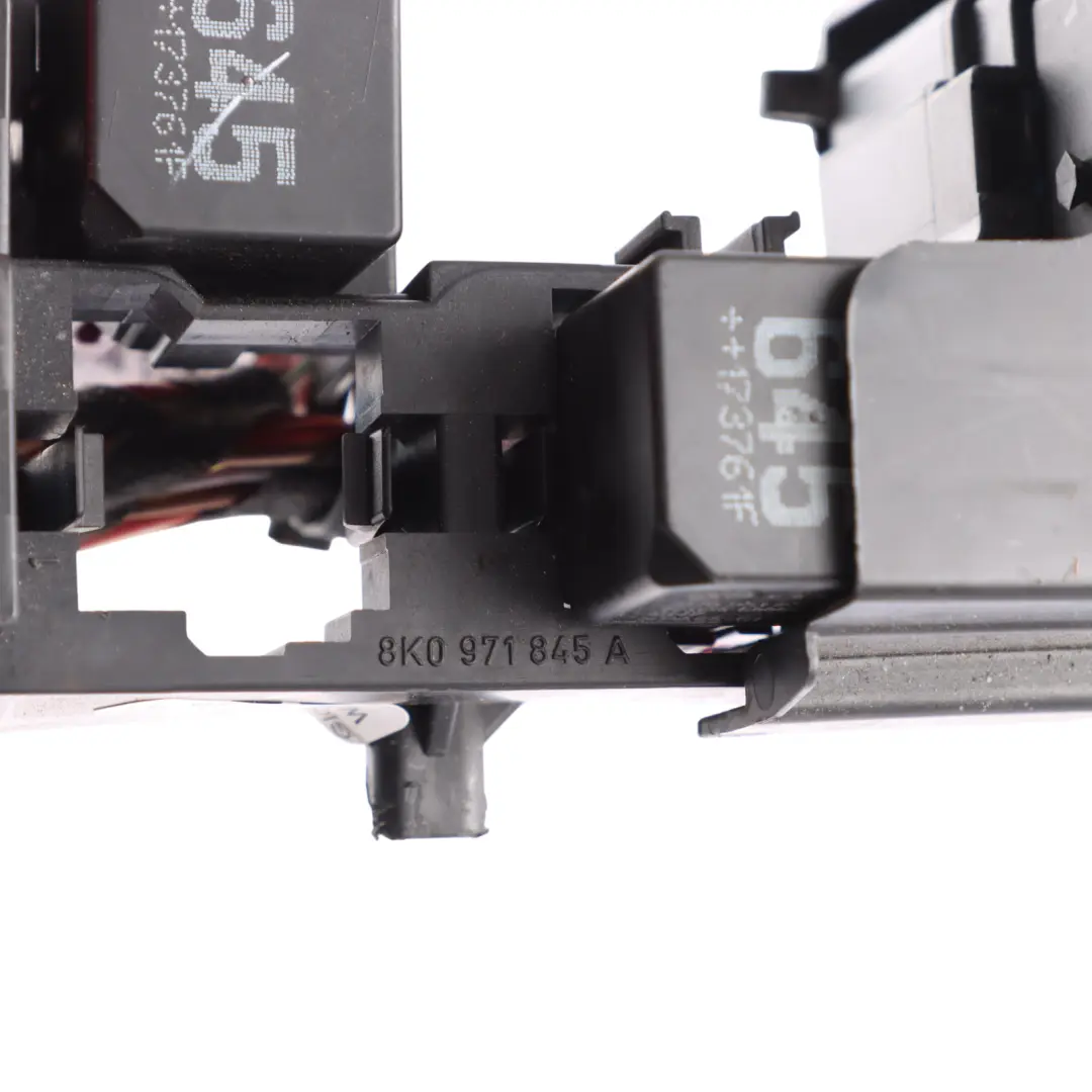 Fuse Relay Box Power Distribution to Porsche Macan 95B with Part number 8K0971845A Porsche Macan 95B Fuse Relay Box Power Distribution - SKU 8K0971845A-1 - Part number 8K0971845A