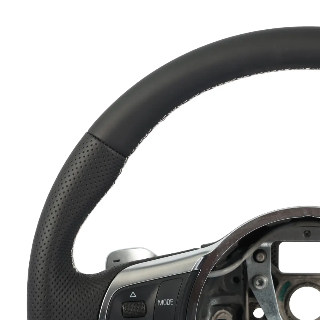 Volant 8P NEUF Cuir Noir Fond Plat pour Audi A3 S3 à propos du numéro de pièce 8P0419091EJ Audi A3 S3 Volant 8P NEUF Cuir Noir Fond Plat - SKU 8P0419091EJ-1 - Numéro de pièce 8P0419091EJ