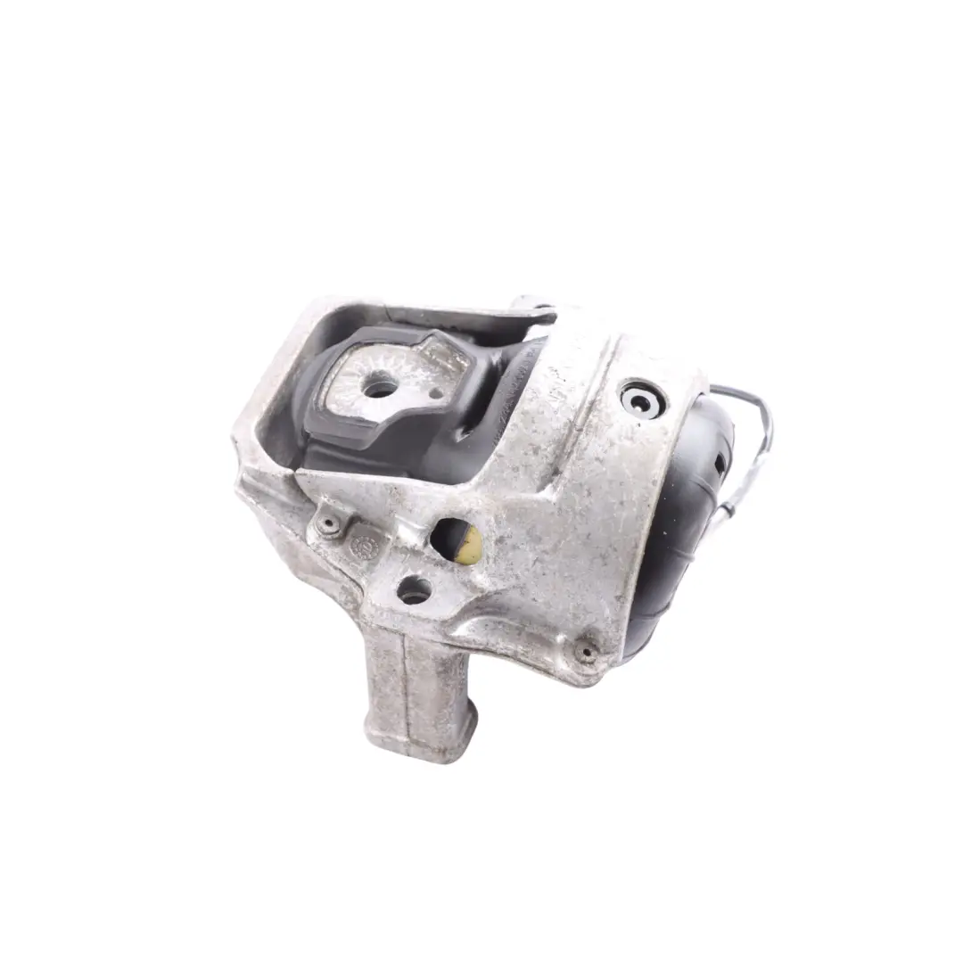 Mounting Bracket Holder Support Left N/S to Porsche Macan 95B Engine with Part number 8R0199381Q Porsche Macan 95B Engine Mounting Bracket Holder Support Left N/S - SKU 8R0199381Q - Part number 8R0199381Q