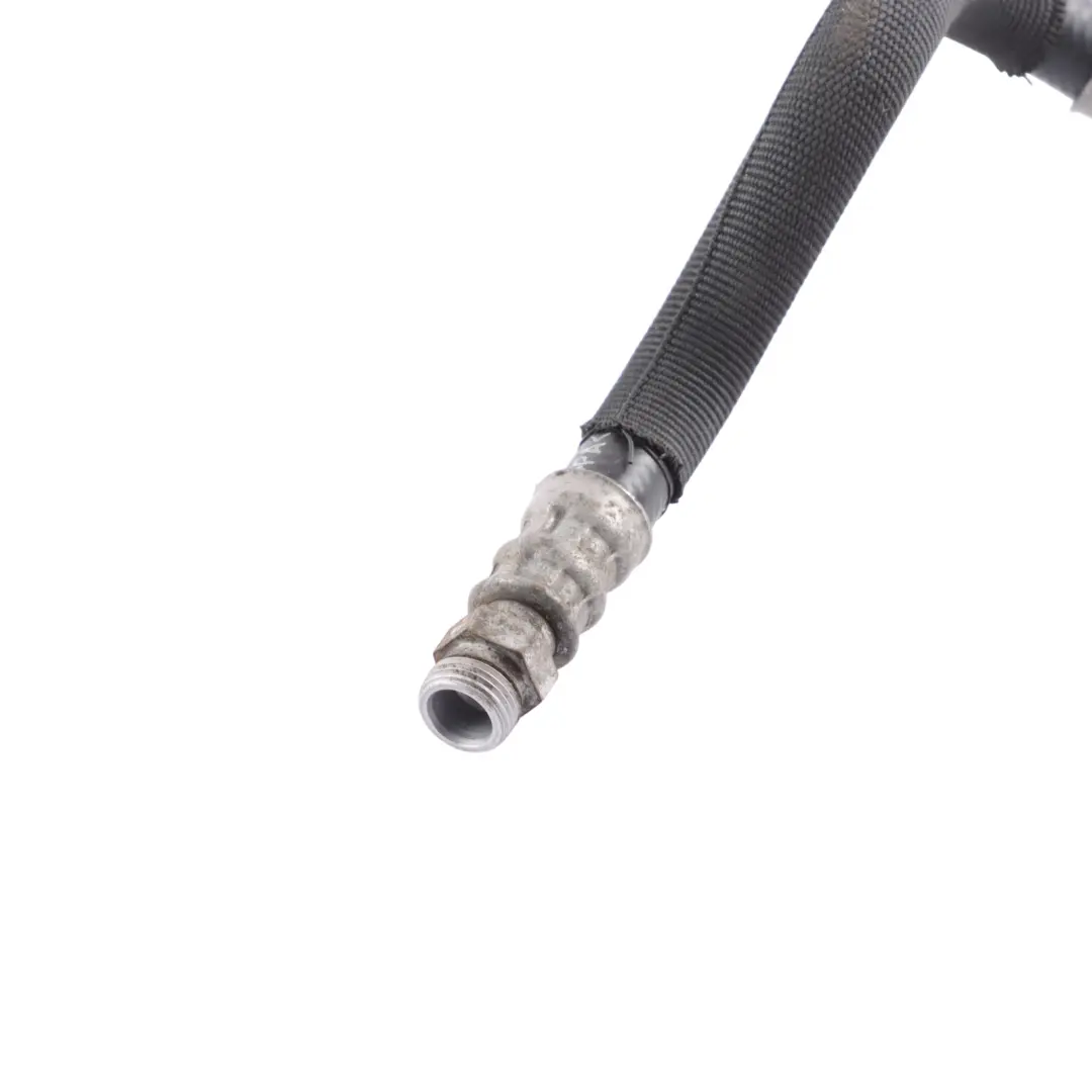 Gearbox Oil Cooler Hose Pipe Pressure Line 3.0 TDI to Porsche Macan 95B with Part number 8R0317826Q Porsche Macan 95B Gearbox Oil Cooler Hose Pipe Pressure Line 3.0 TDI - SKU 8R0317826Q - Part number 8R0317826Q