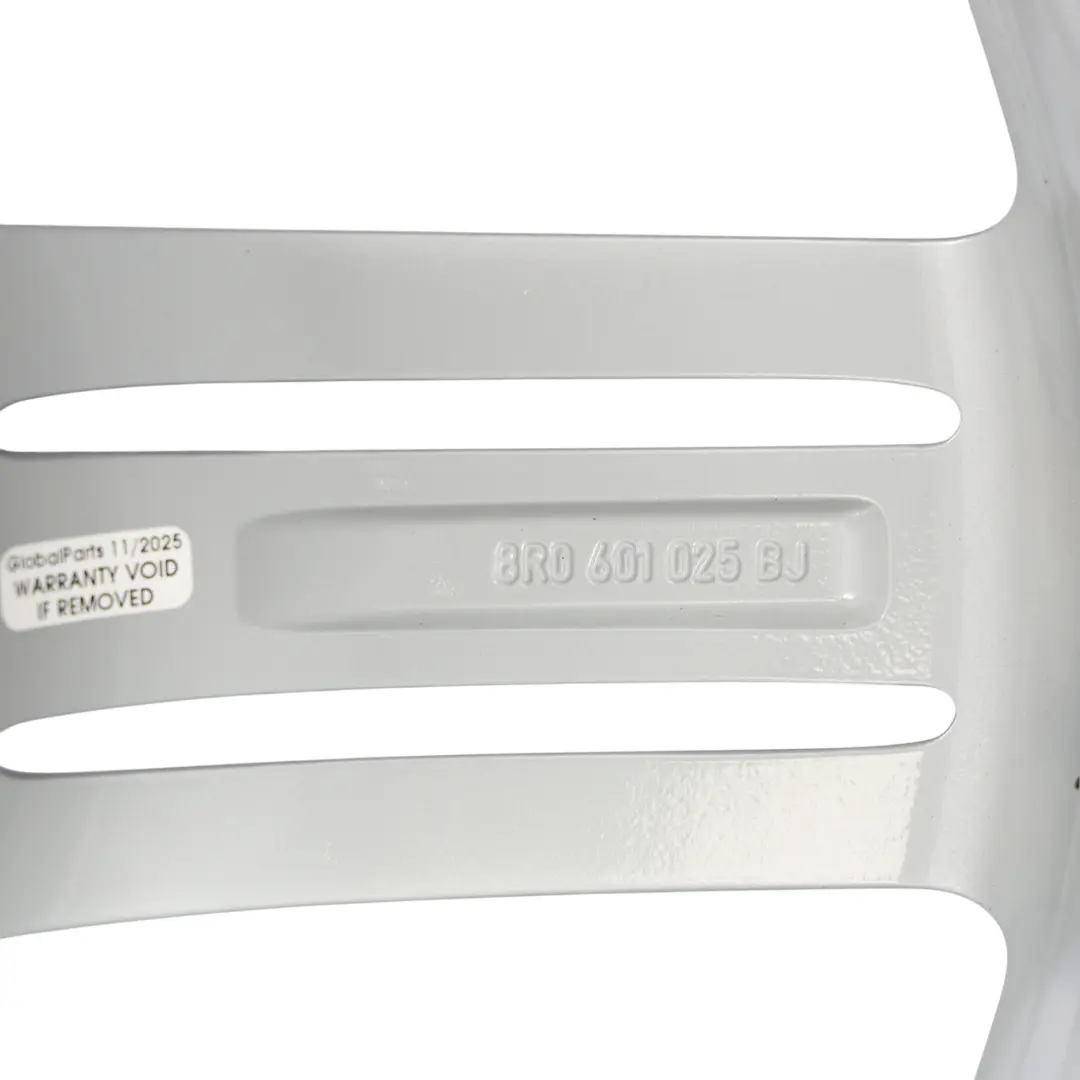 Silber Leichtmetallrad Alufelge 20" 8,5J ET:33 für Audi Q5 8R mit Teilenummer 8R0601025BJ Audi Q5 8R Silber Leichtmetallrad Alufelge 20" 8,5J ET:33 - SKU 8R0601025BJ-2 - Teilenummer 8R0601025BJ