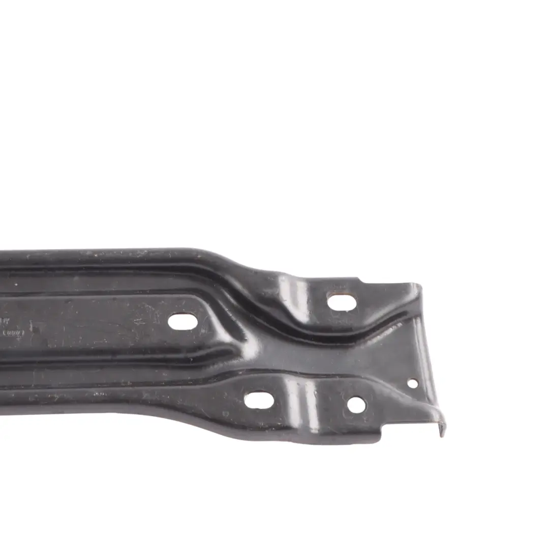 Refuerzo De Bajos Placa De Suelo Central para Porsche Macan 95B con número de pieza 8R0804813A Porsche Macan 95B Refuerzo De Bajos Placa De Suelo Central - SKU 8R0804813A - Número de pieza 8R0804813A