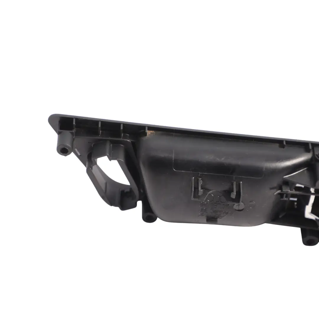 Türgriff Betätiger Verkleidung Panel Vorne Links 8R0837019Q für Audi Q5 8R mit Teilenummer 8R0837019A Audi Q5 8R Türgriff Betätiger Verkleidung Panel Vorne Links 8R0837019Q - SKU 8R0837019A - Teilenummer 8R0837019A
