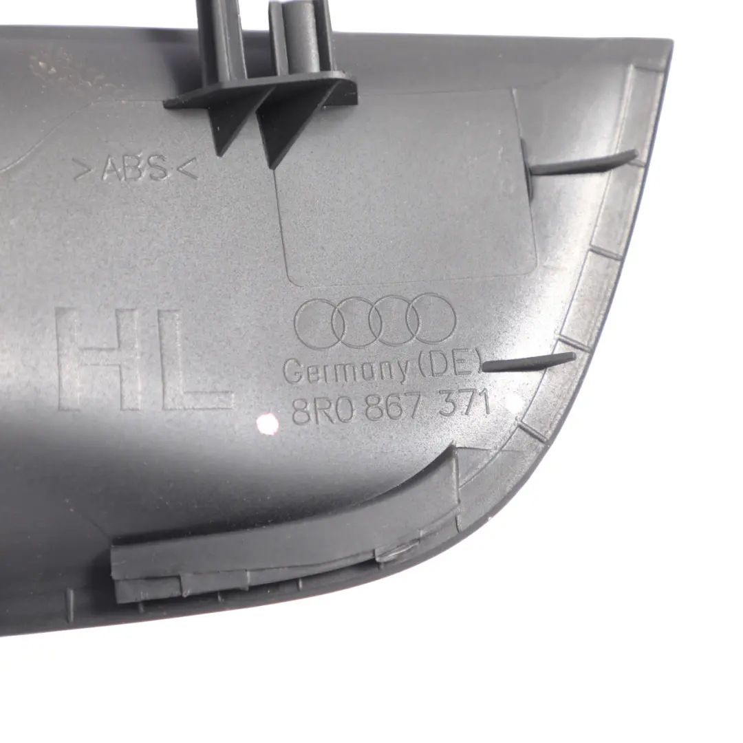 Osłona Podłokietnika Drzwi Tylna Lewa do Audi Q5 8R o numerze 8R0867371 Audi Q5 8R Osłona Podłokietnika Drzwi Tylna Lewa - SKU 8R0867371 - Numer Części 8R0867371